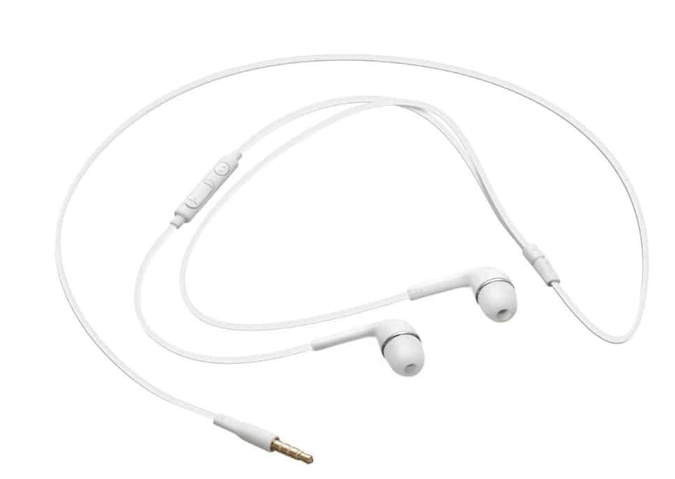 KIT PIETON  COMPATIBLE IPHONE 4/5/6 JACK 3,5 MM INTRA AURICULAIRE AVEC MICRO ET TELECOMMANDE BLANC VRAC