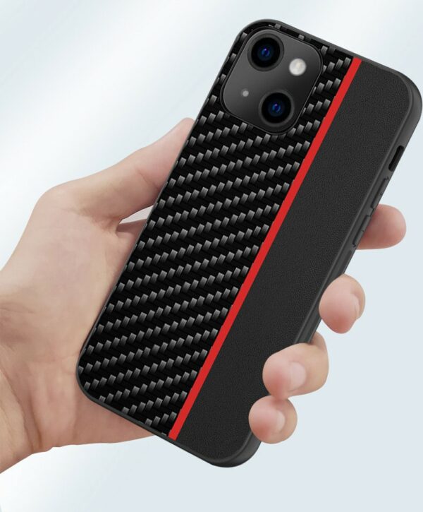 COQUE CARBONNE NOIRE LISERAI ROUGE A03CORE